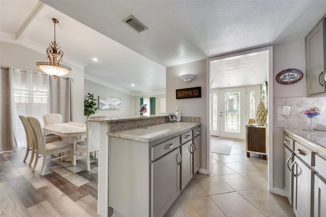 1911 White Rose Lane, Carrollton, TX 75007