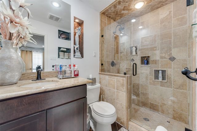 1911 White Rose Lane, Carrollton, TX 75007