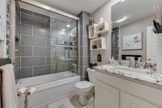 1911 White Rose Lane, Carrollton, TX 75007