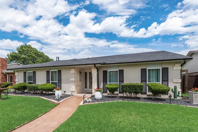 1911 White Rose Lane, Carrollton, TX 75007