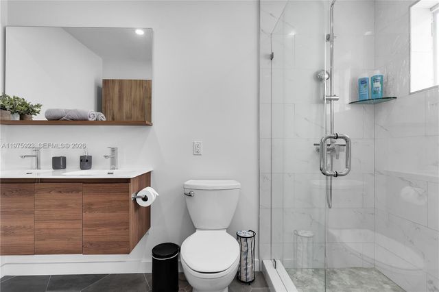 617 NW 30th Ct, Wilton Manors, FL 33311