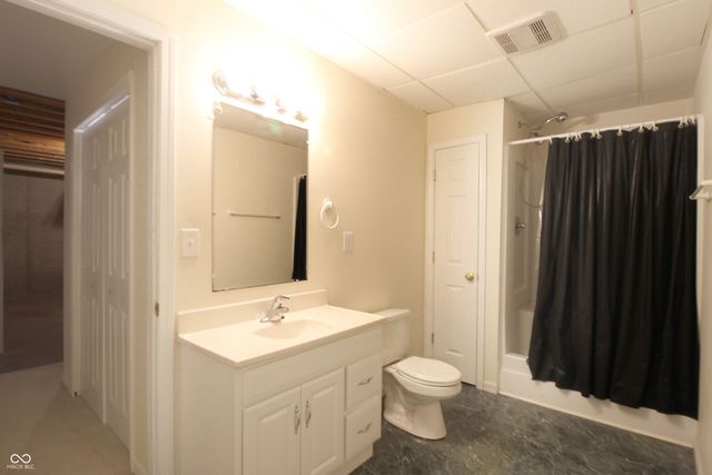 5140 Bull Run, Columbus, IN 47203