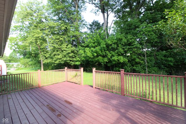 5140 Bull Run, Columbus, IN 47203