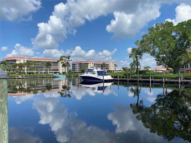 25188 MARION AVENUE D207, Punta Gorda, FL 33950