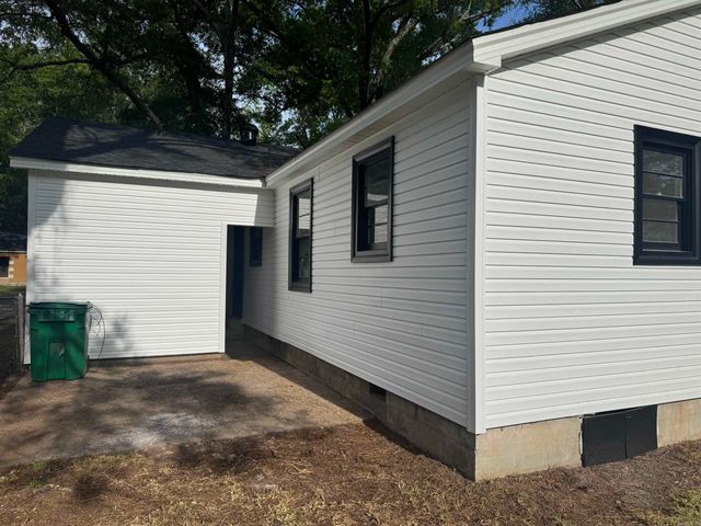 2818 Edgewood, Pine Bluff, AR 71603
