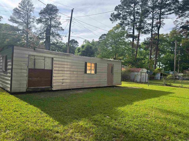 2818 Edgewood, Pine Bluff, AR 71603