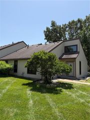 734 E 121st Terrace, Kansas City, MO 64146