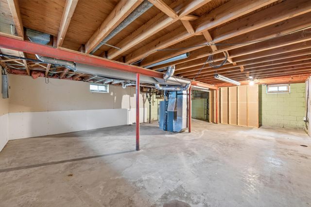 2551 Rainbow Lane, New Brighton, MN 55112