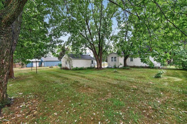2551 Rainbow Lane, New Brighton, MN 55112