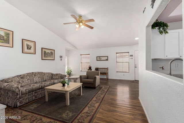 79 W GAIL Drive, Gilbert, AZ 85233