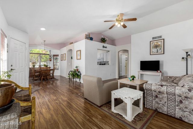 79 W GAIL Drive, Gilbert, AZ 85233