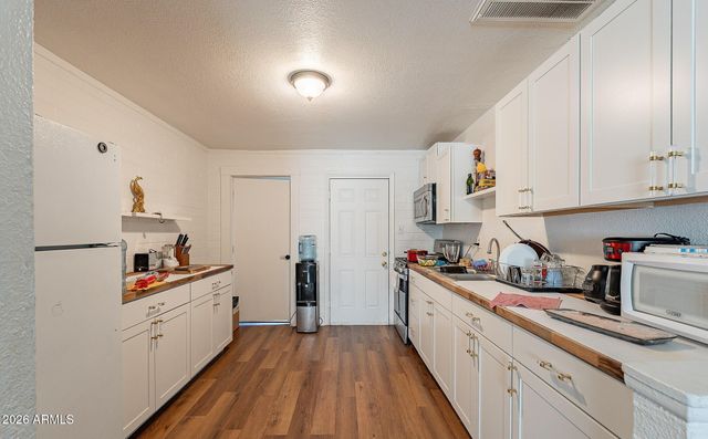 1021 N HAROLD Street, Tempe, AZ 85288