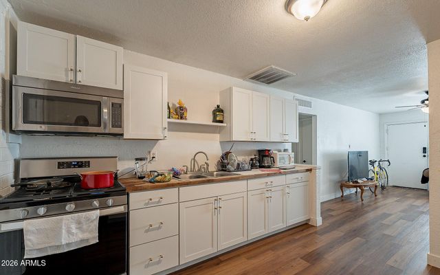 1021 N HAROLD Street, Tempe, AZ 85288