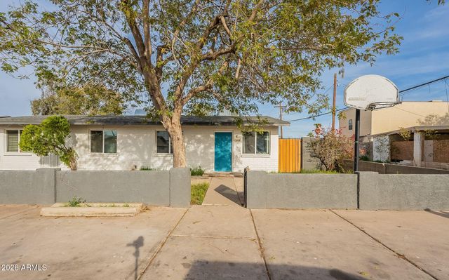 1021 N HAROLD Street, Tempe, AZ 85288