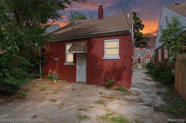 16809 Woodingham Drive, Detroit, MI 48221