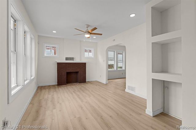 16809 Woodingham Drive, Detroit, MI 48221