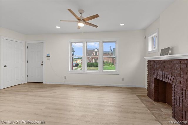 16809 Woodingham Drive, Detroit, MI 48221