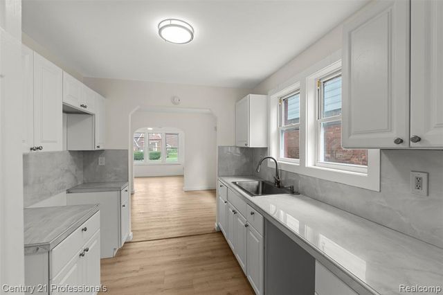 16809 Woodingham Drive, Detroit, MI 48221