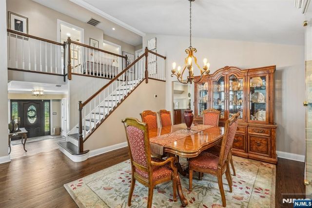 23 Chicopee Drive, Wayne, NJ 07470