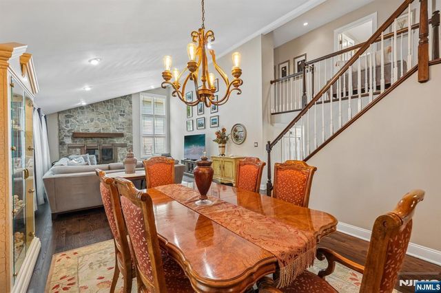 23 Chicopee Drive, Wayne, NJ 07470