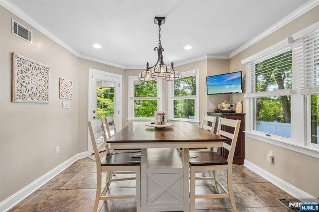 23 Chicopee Drive, Wayne, NJ 07470