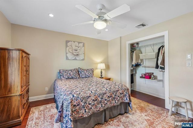 23 Chicopee Drive, Wayne, NJ 07470