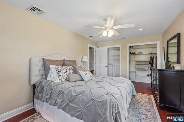 23 Chicopee Drive, Wayne, NJ 07470