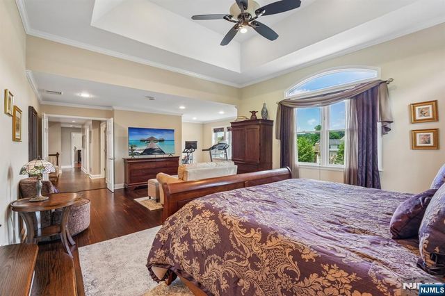 23 Chicopee Drive, Wayne, NJ 07470
