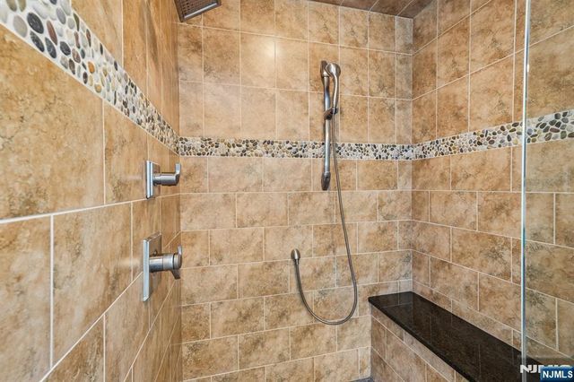 23 Chicopee Drive, Wayne, NJ 07470
