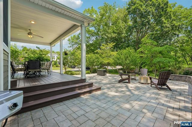 23 Chicopee Drive, Wayne, NJ 07470