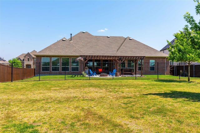 749 Lazy Brooke Drive, Rockwall, TX 75087