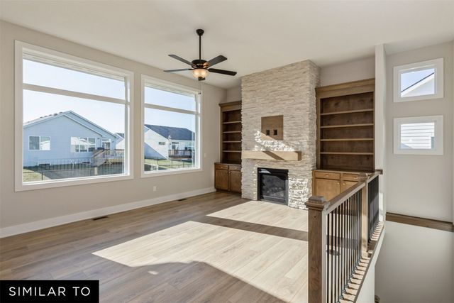 714 NE Crossing Oaks Drive, Ankeny, IA 50021