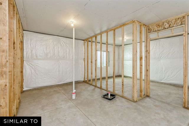 714 NE Crossing Oaks Drive, Ankeny, IA 50021
