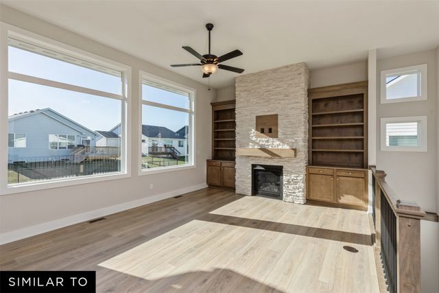 714 NE Crossing Oaks Drive, Ankeny, IA 50021