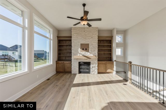 714 NE Crossing Oaks Drive, Ankeny, IA 50021