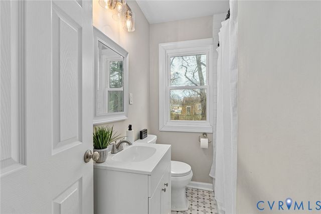 59 Monument Ave, Petersburg, VA 23803