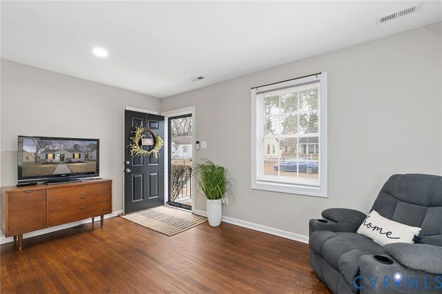 59 Monument Ave, Petersburg, VA 23803