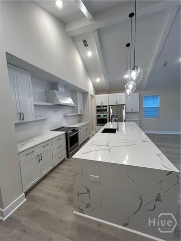 150 Mage Street, Savannah, GA 31302