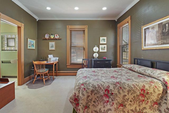 149 W Washington STREET, Burlington, WI 53105