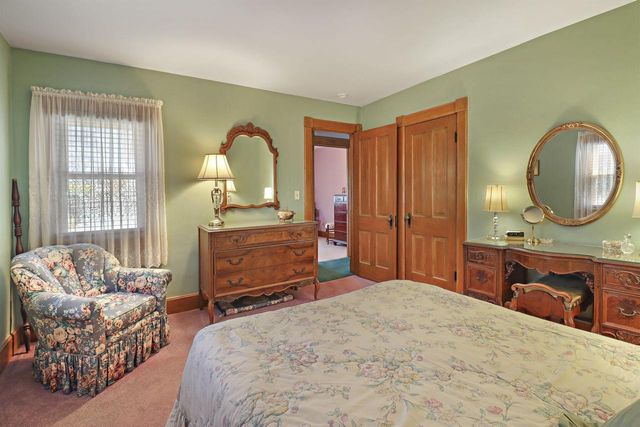 149 W Washington STREET, Burlington, WI 53105