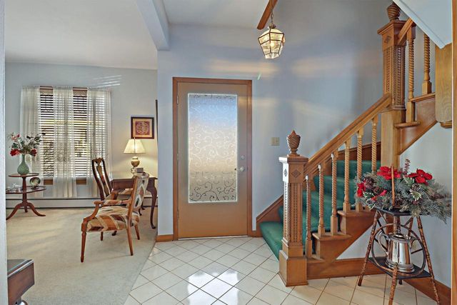 149 W Washington STREET, Burlington, WI 53105