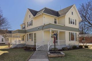 149 W Washington STREET, Burlington, WI 53105