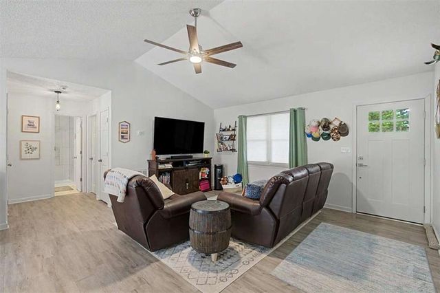 140 Pinnacle Way, Carrollton, GA 30117
