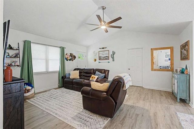 140 Pinnacle Way, Carrollton, GA 30117