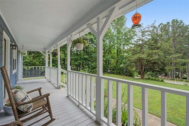 140 Pinnacle Way, Carrollton, GA 30117