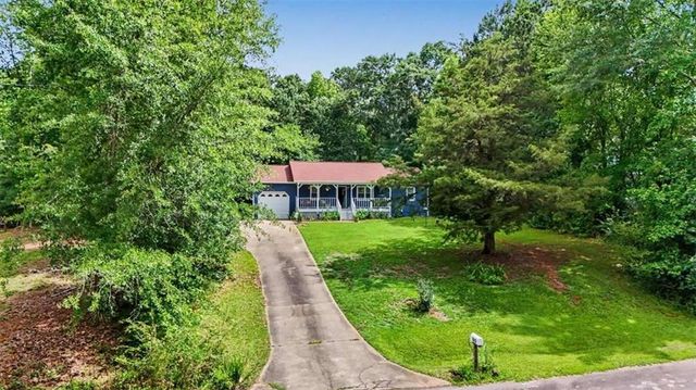 140 Pinnacle Way, Carrollton, GA 30117
