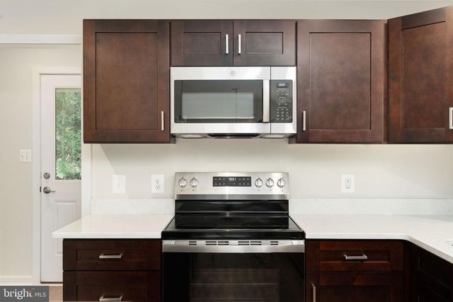 803 ALBROUGH BLVD, Colonial Beach, VA 22443
