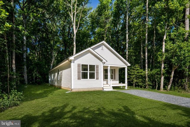 803 ALBROUGH BLVD, Colonial Beach, VA 22443
