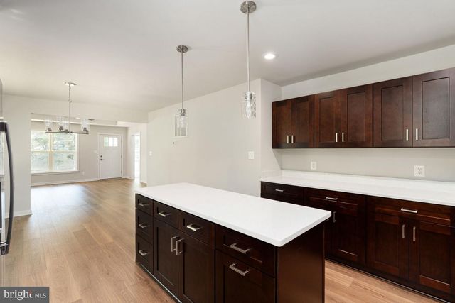 803 ALBROUGH BLVD, Colonial Beach, VA 22443