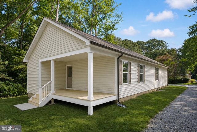 803 ALBROUGH BLVD, Colonial Beach, VA 22443